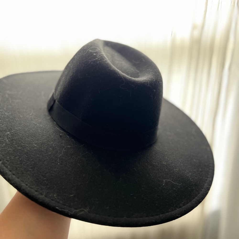 Lulus wide brim hat